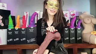 Unboxing - 8 Fantasy Dildo from Wildolo