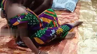 Indian Sexy Teacher Has Sex With Her Young Student In Hindi