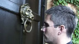 Geeky Dude Gets His Tool Sucked By An Enthusiastic Blond Bimbo When He Visits A House