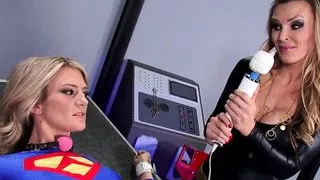 Tanya Tate and Amanda Tate are big tits lesbians