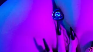 Zoe The Witch Buttplug fun with big ass