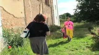 Damaged bitch does not stop!