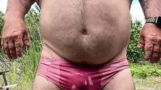 SLO-Mo Golden Outside