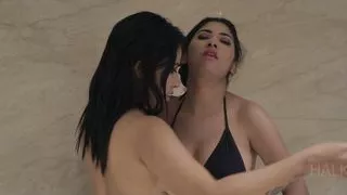 Indian Horny Bhabi  Big Boobs  Big butt  New Indian Porn Videos