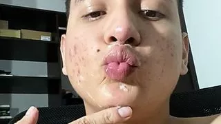 Masturbacion en la oficina de mi jefe