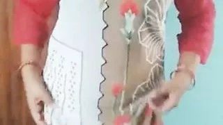 New Mami meri ghar aayi mene usko ptake nude open video