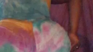 Juice shakes her ass before going to bed