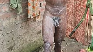 Hot village solo shower scene of a young sexy hunk