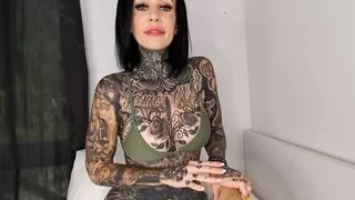 Unboxing meines Lovense Sexspielzeugs im Bikini Melody Radford