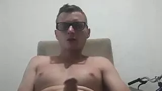 Begabter Bastard liebt es zu wichsen