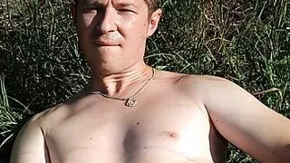 Jerking off and cumming on myself