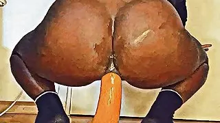 Oh Lawd!! This ANAL SLUT gets busy with a Monster Dildo