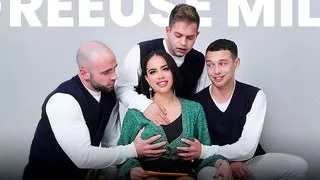 GotMylf - Sexy Ginger Aussie Milf Seduces Hunk Pool Guy To Satisfy Her Sexual Cravings