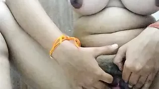 Indian young aunty hot fingering in anal masturbation indian Desi girl hot indian