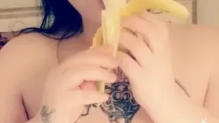 BBW Goth Milf Banana Blowjob
