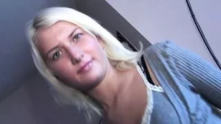 Daddy und sein Blondes Schuggerbaby