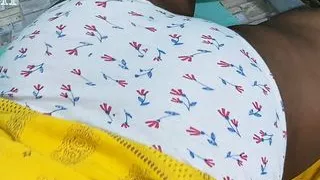 Tamil aunty Mahi funny play and shaking with dick