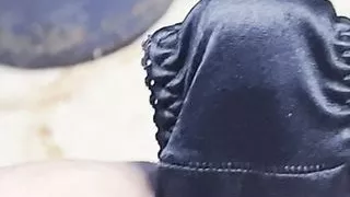 Jerking off in my mother in laws pissy black pantys