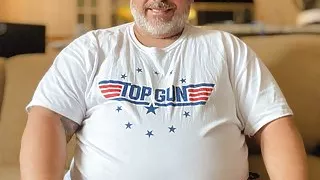 Fat daddy butt and hole and handsfree cumshot