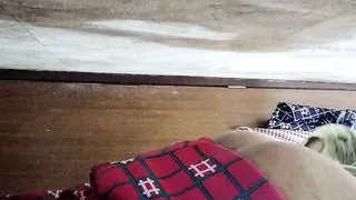 House wife clean her pussy at home Indian house wife bathing and fingering