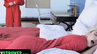 FamilyStrokes - Tiny Blonde Babe Kenna James Bonds With Her Perv Stepmom and Stepdad On Christmas