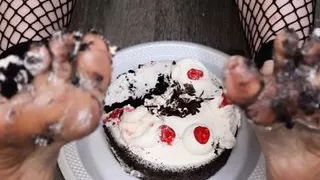 ASMR Binaural Feet Cake Smash Food Play