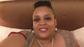 Amateur interracial lesbo scene between two fat girls and