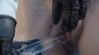 BELLA HIDES in a SYDNEY PARK again & MASTURBATES till she's a WET MESS! - MyLoveBunny xx