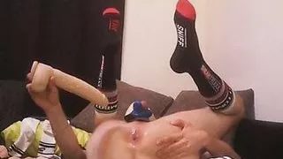 (GER) Sk8erboyKeV sniffs , stretchs opens and gapes own Slut-Hole