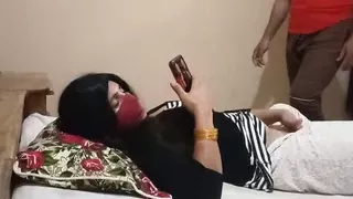 Bhai Bahan ki chudai in hindi-indian desi girl Fucks with step brother in hindi audio