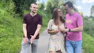 Russian MILF ready to help tourists