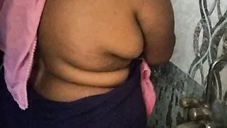 Mallu aunty cleaning video without dress