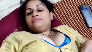 Meri padosan bhabhi ki chudai ka maza hindi audio