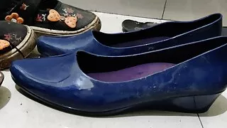 Indian slave licking heels of hot neighbour