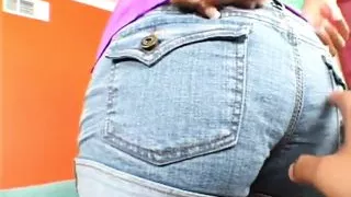 Isis Taylor showing yummy butt Blowjob Bitch