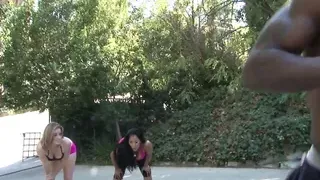 Kiara Mia an interracial threesome fuck with a black cock