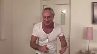 Black slut screwed in her pussy by two cumming cocks