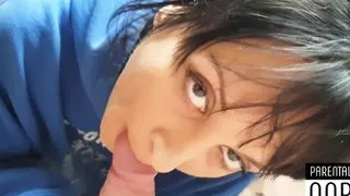 Italian MILF sucks a cock (eye contact)