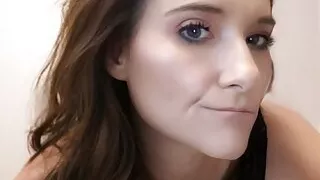 Spreading that ass open