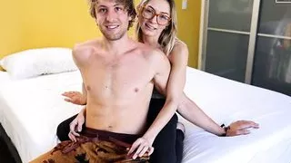 Big Dick, Tiny Girl! Blonde Spinner Chloe Split By A Thick One!