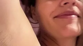 Armpits fetish short video.