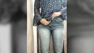 Part 1 Dirty hindi audio riya with her bf  hot desi indian girl