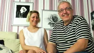 Blonde german milf opens her pussy desperate to be penetrated by two big cocks while being filmed in pov inside the room