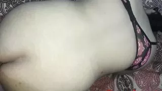 Hot indian 20 year old desi Queen bhabhi Fucked by Dever, bhabhi ka sath Dever na doggy style ma sex kia.