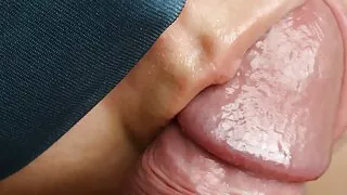 Big and beautiful blowjob. Sperm close.