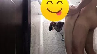 bghit ndewech o howa ytbe3ni zeyer liha l bizagratt