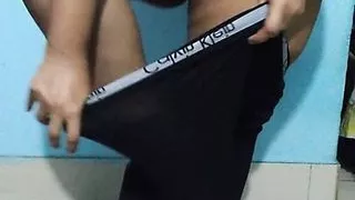 Mature Indian Bhabhi dress change viral video