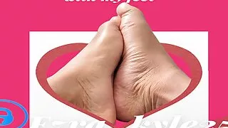 Black twink femboy feet fetish massage on onlyfans.com ezra_kyle25 click link