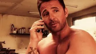 Bonny Bon lifts her lingerie to be screwed in the ass