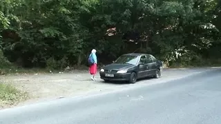 Picked up granny gives head and gets doggy-fucked